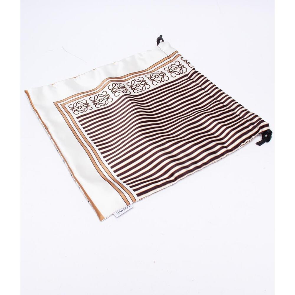 Loewe drawstring pouch - Picture 5 of 7